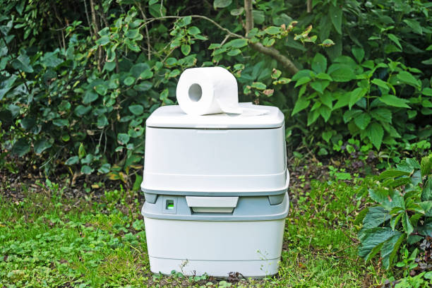 Best Porta potty delivery and setup  in Saginaw, MI